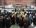3 марта 2012 г. Патриарх Кирилл возглавил церемонию закладки памятника святителю Ермогену у стен Кремля